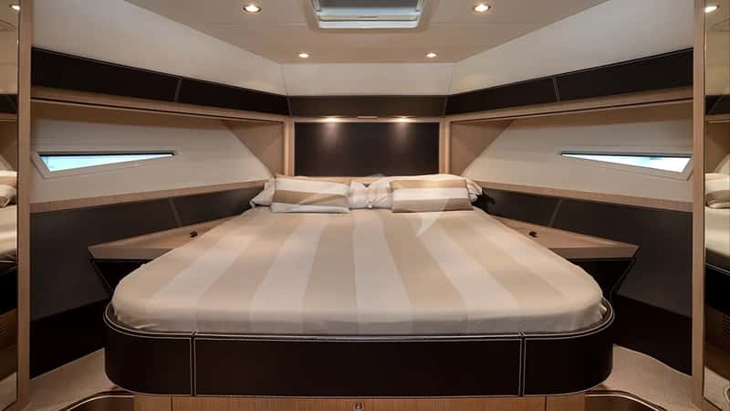 SPARTA 21m motor yacht charter, photo 9