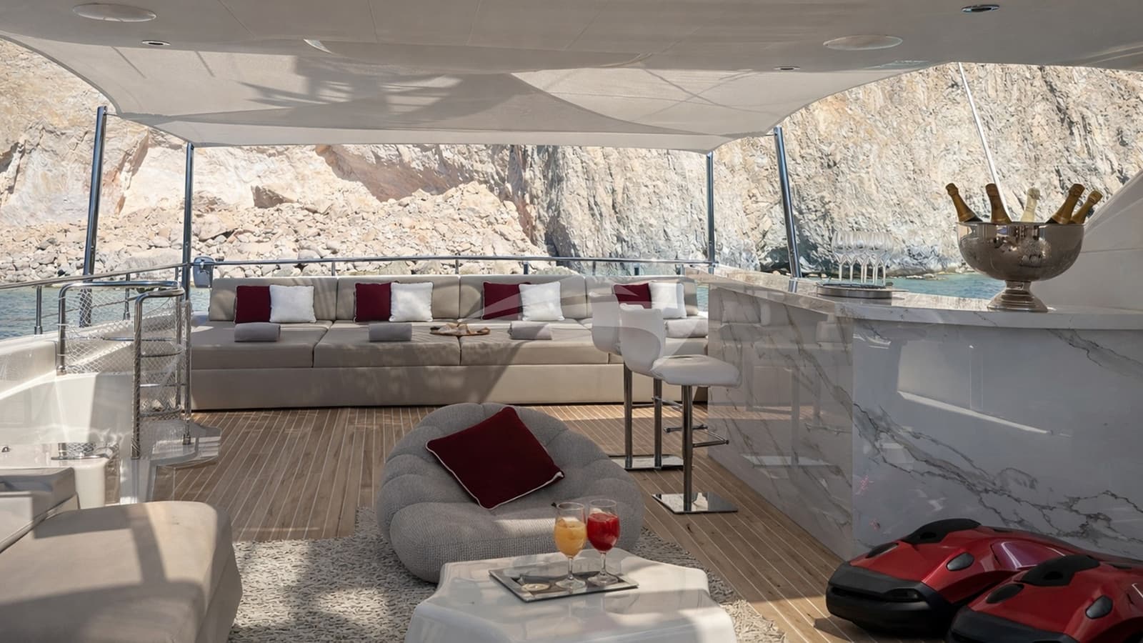 BUNKER, photo from the yacht portfolio 18