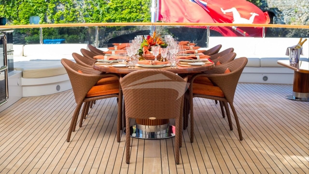 Aft Deck Dining