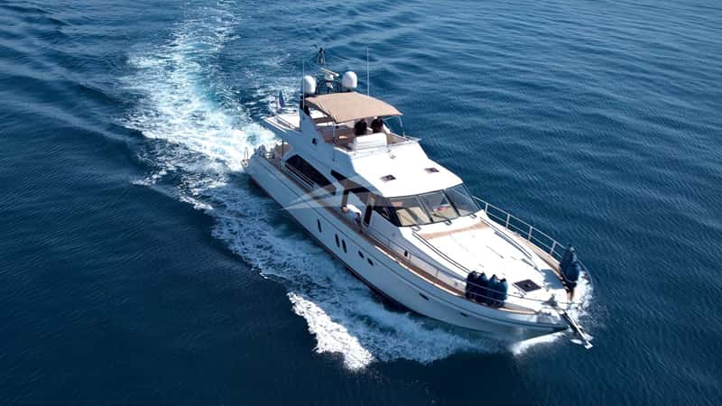 JOIA V 22m motor yacht charter, photo 3