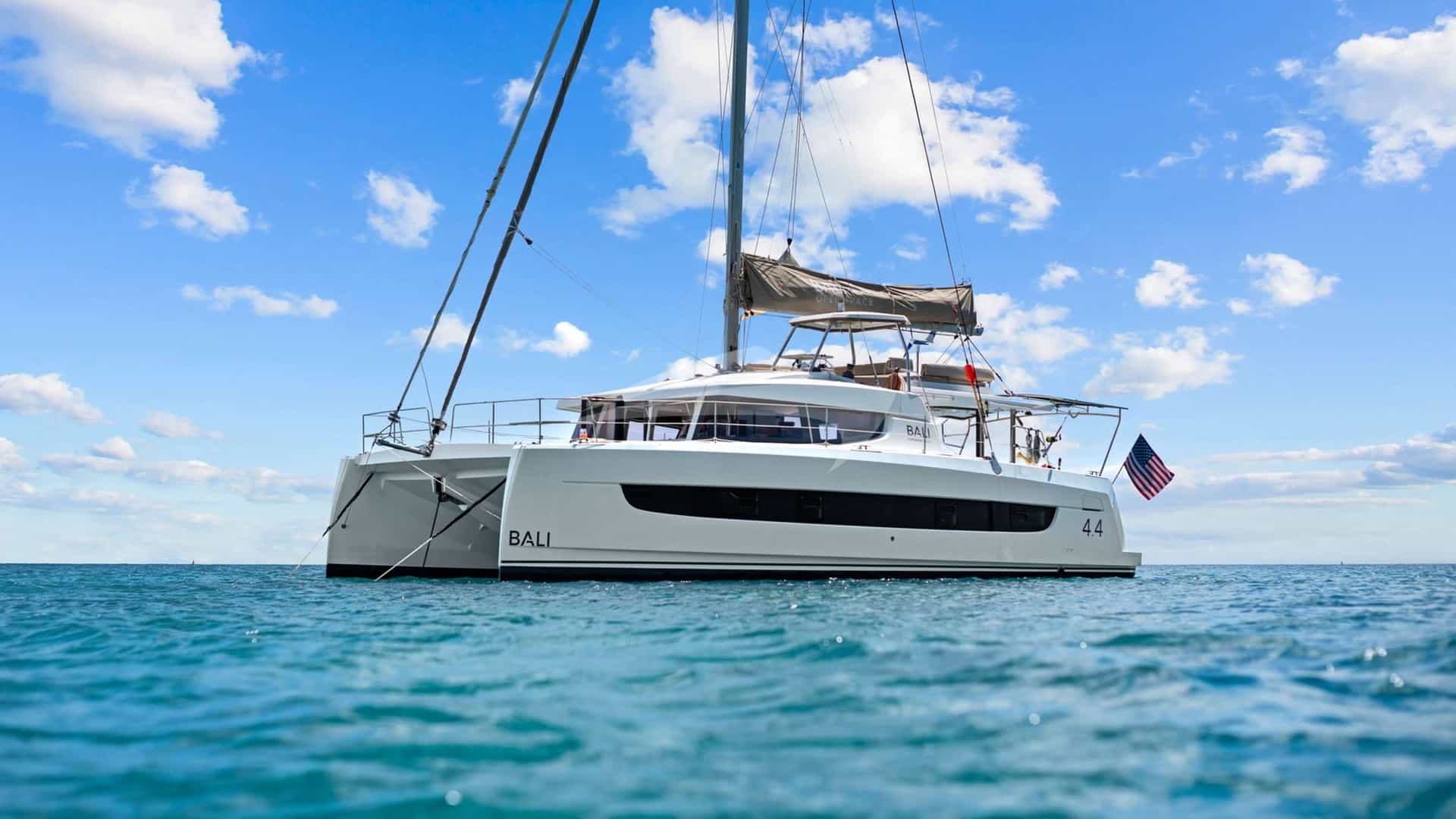 MAH NA MAH NA yacht charter