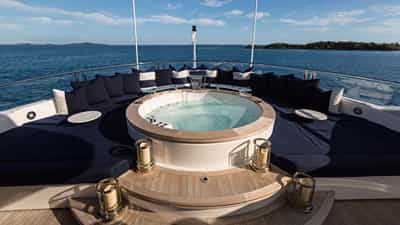 Jacuzzi
