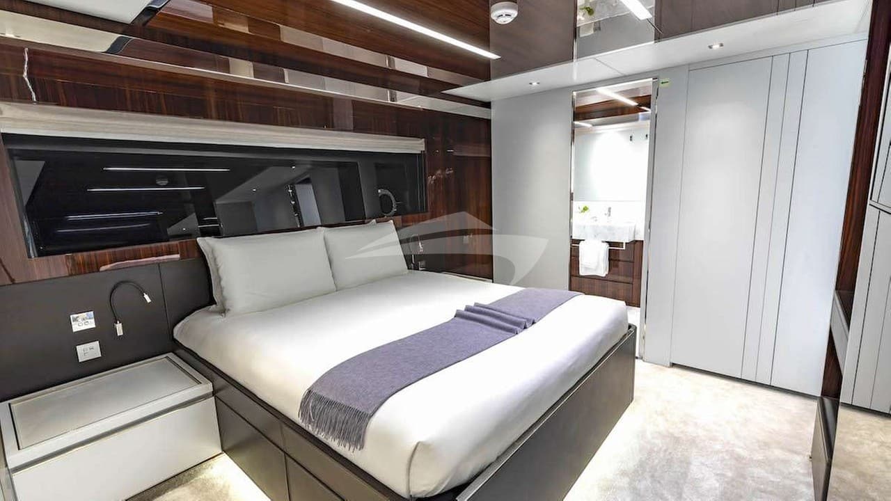 NO SURRENDER, photo from the yacht portfolio 7