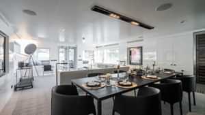 Formal dining in main saloon