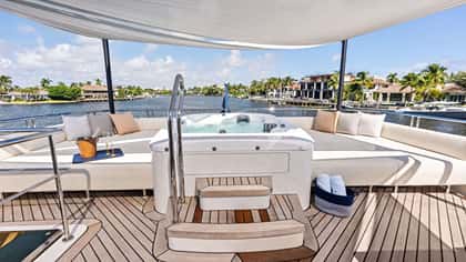 SEA EO 27m motor yacht charter, photo 10