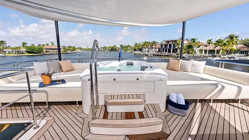 SEA EO 27m motor yacht charter, photo 10