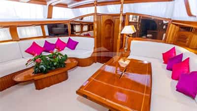 Saloon
