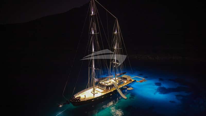 OGUZ KHAN 51m sailing yacht charter, photo 3