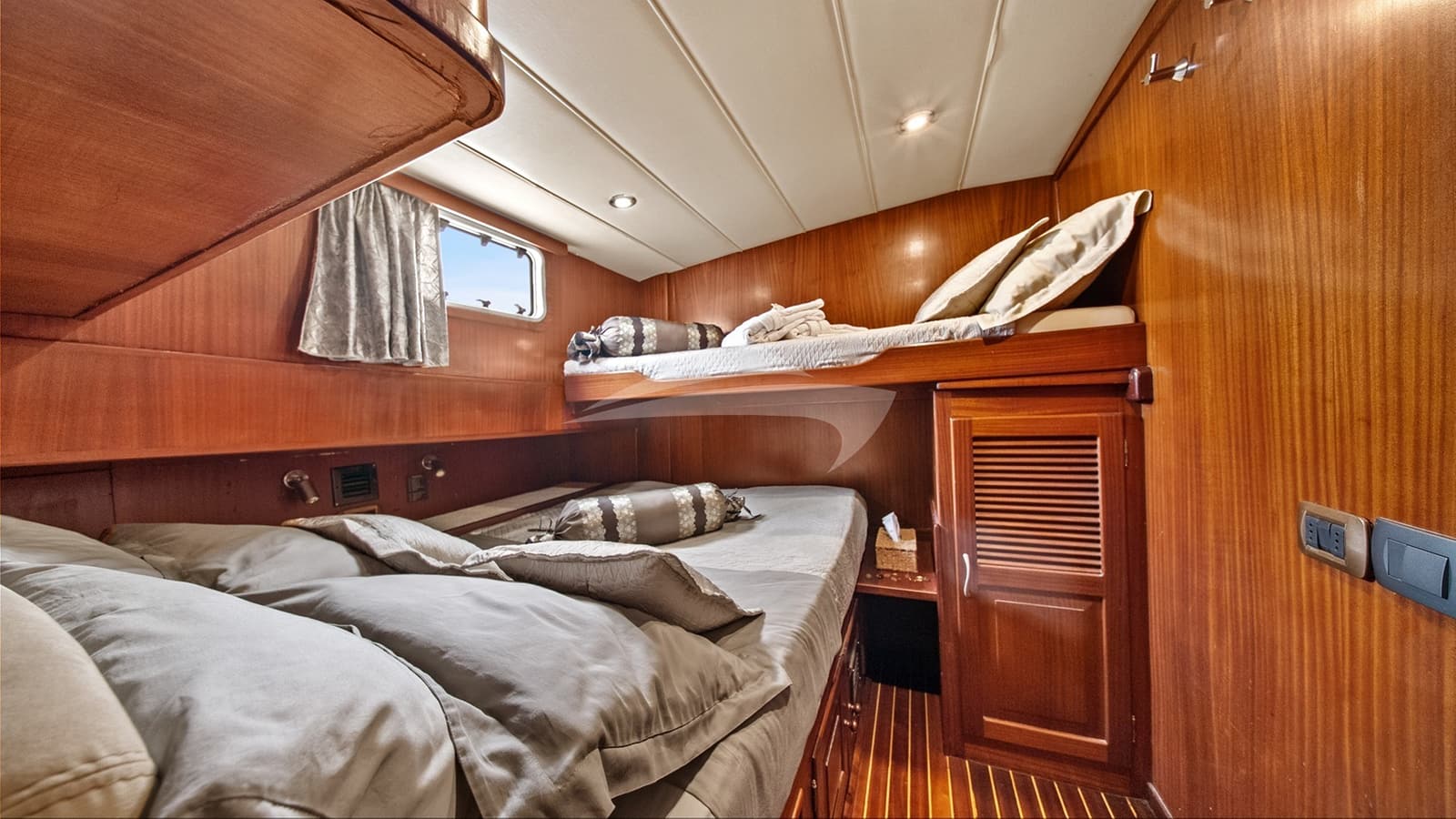 PACHA, photo from the yacht portfolio 27