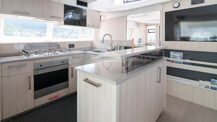 BETWEEN 18m sailing yacht charter, photo 4