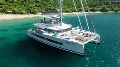LIQUID SKY 20m sailing yacht charter, photo 6