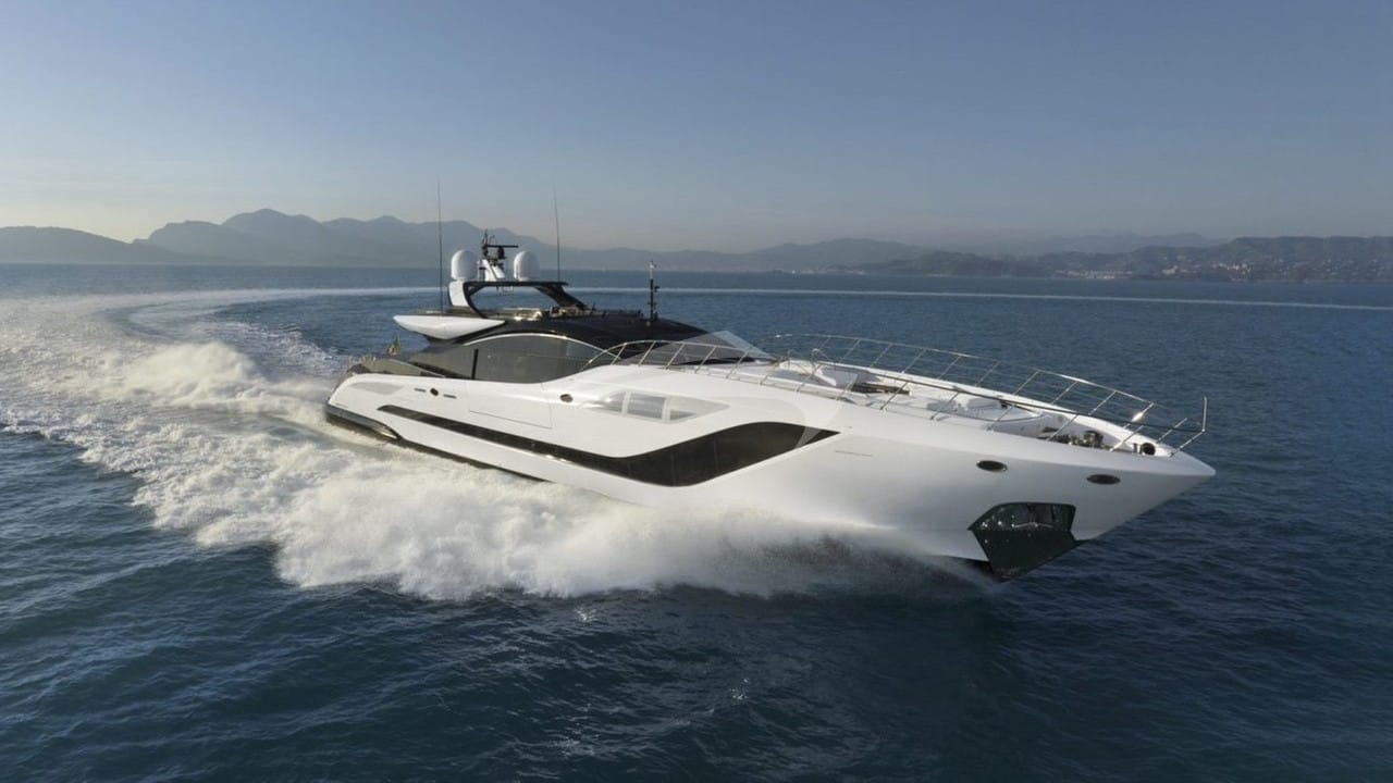 N1 Mangusta 165 REV Cruising