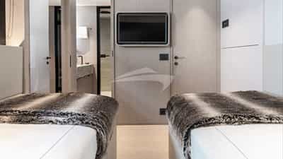 Twin Cabin