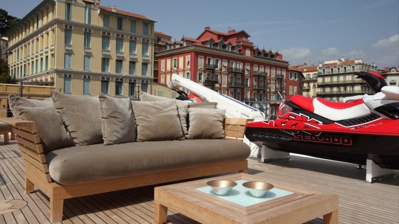 Deck Seating