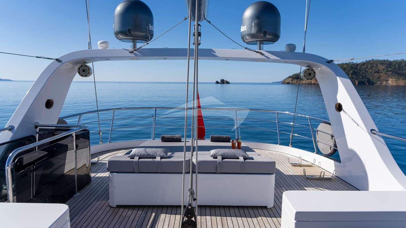 LONG ISLAND, photo from the yacht portfolio