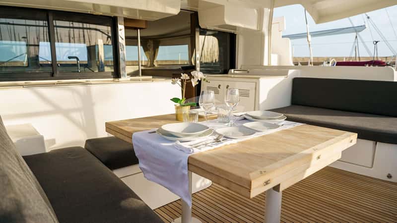 SBRONZO 14m sailing yacht charter, photo 2