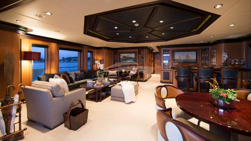 Bridge Deck Salon