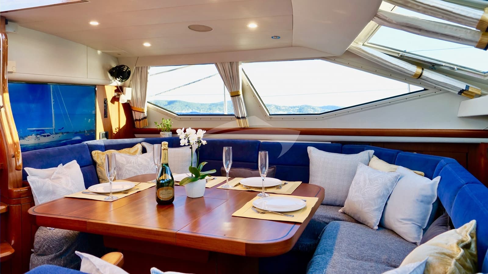 ELVIS MAGIC, photo from the yacht portfolio 10