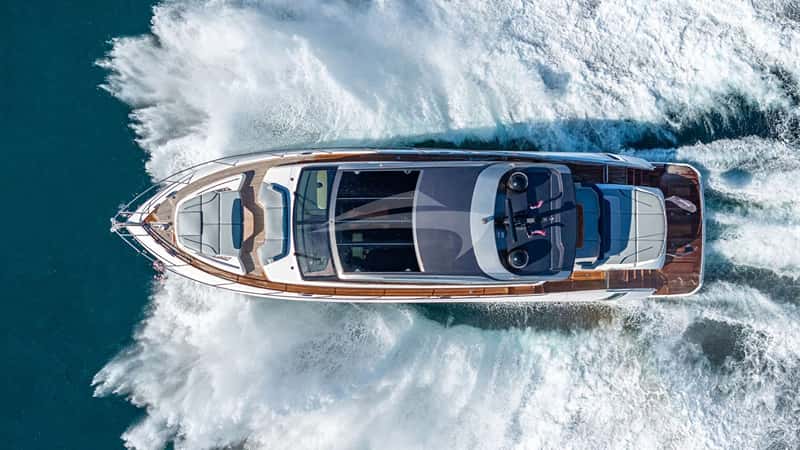 RESET 19m motor yacht charter, photo 10