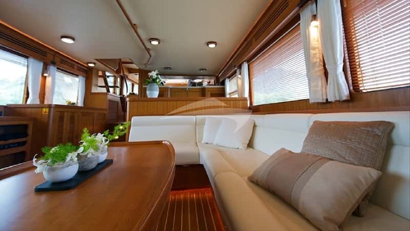 MISS KULANI 23m motor yacht charter, photo 3