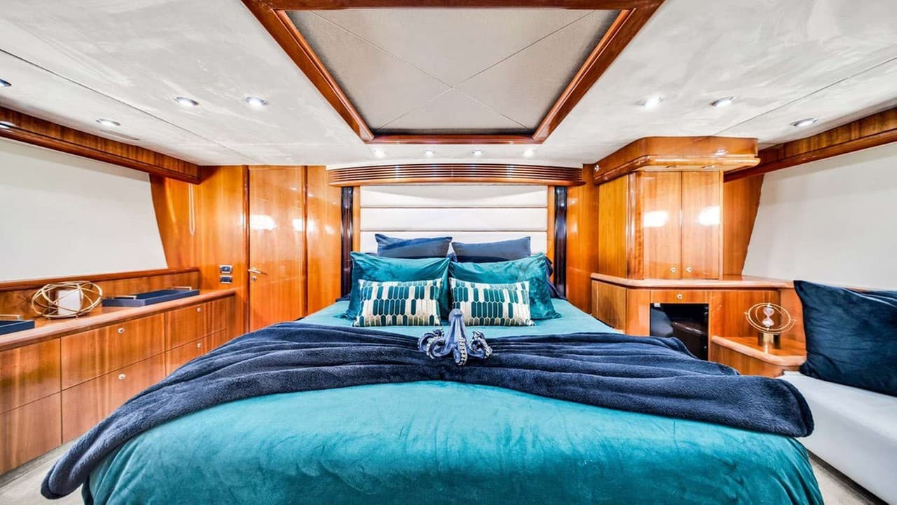 SO WHAT WHO CARES, photo from the yacht portfolio 10