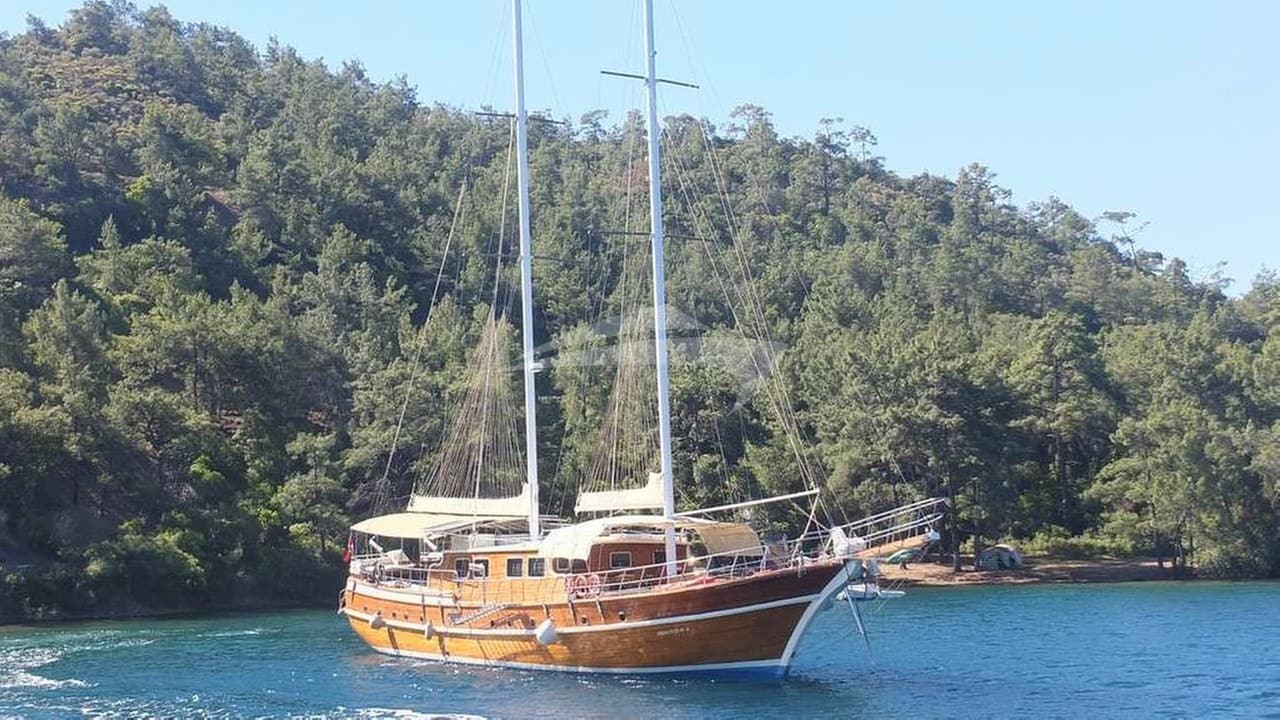 ATHEN A, Motor yacht, 32 m