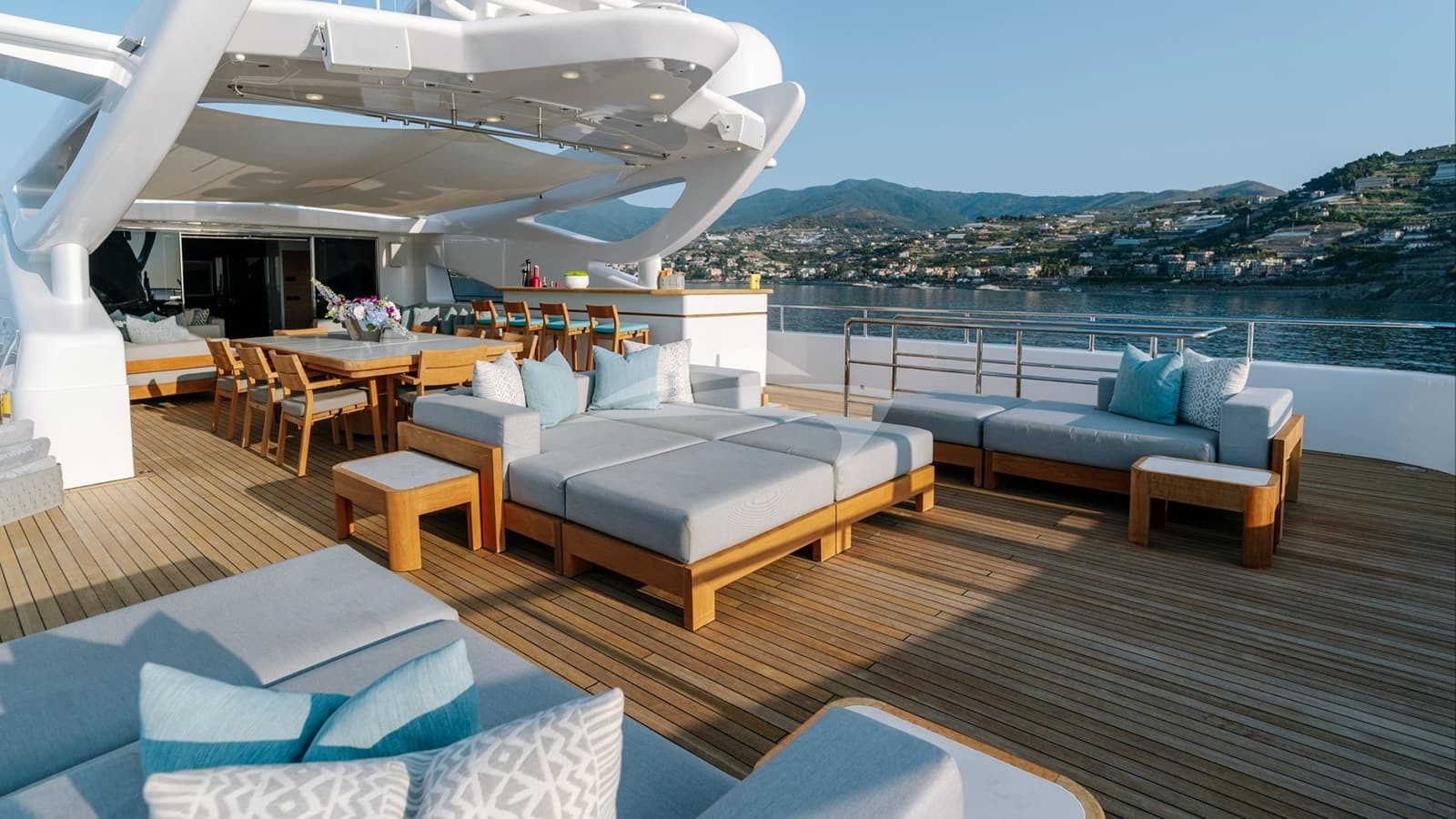 BON VIVANT, photo from the yacht portfolio 25