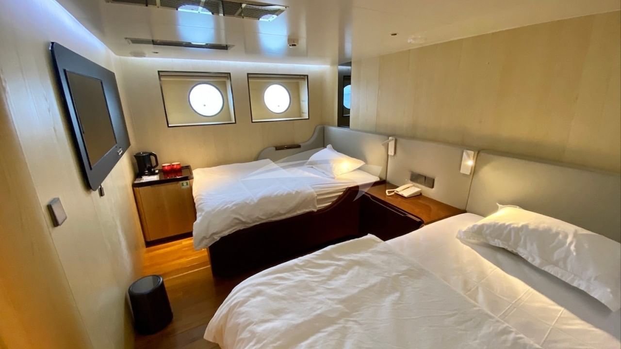 lower deck cabin