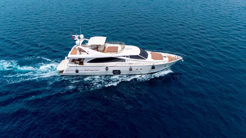 BELLISIMA 23m motor yacht charter, photo 4