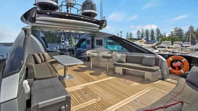 Top Deck