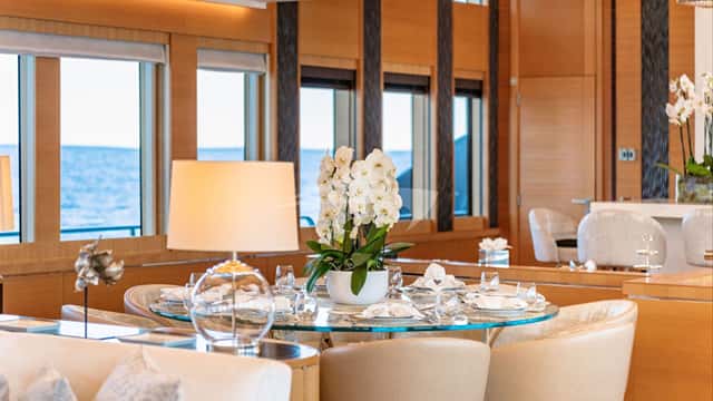 DB9 yacht charter photo 5
