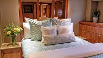 DAUNTLESS 28m motor yacht charter, photo 6