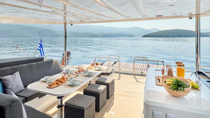 AZUL 17m sailing yacht charter, photo 5