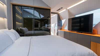 Guest Cabin