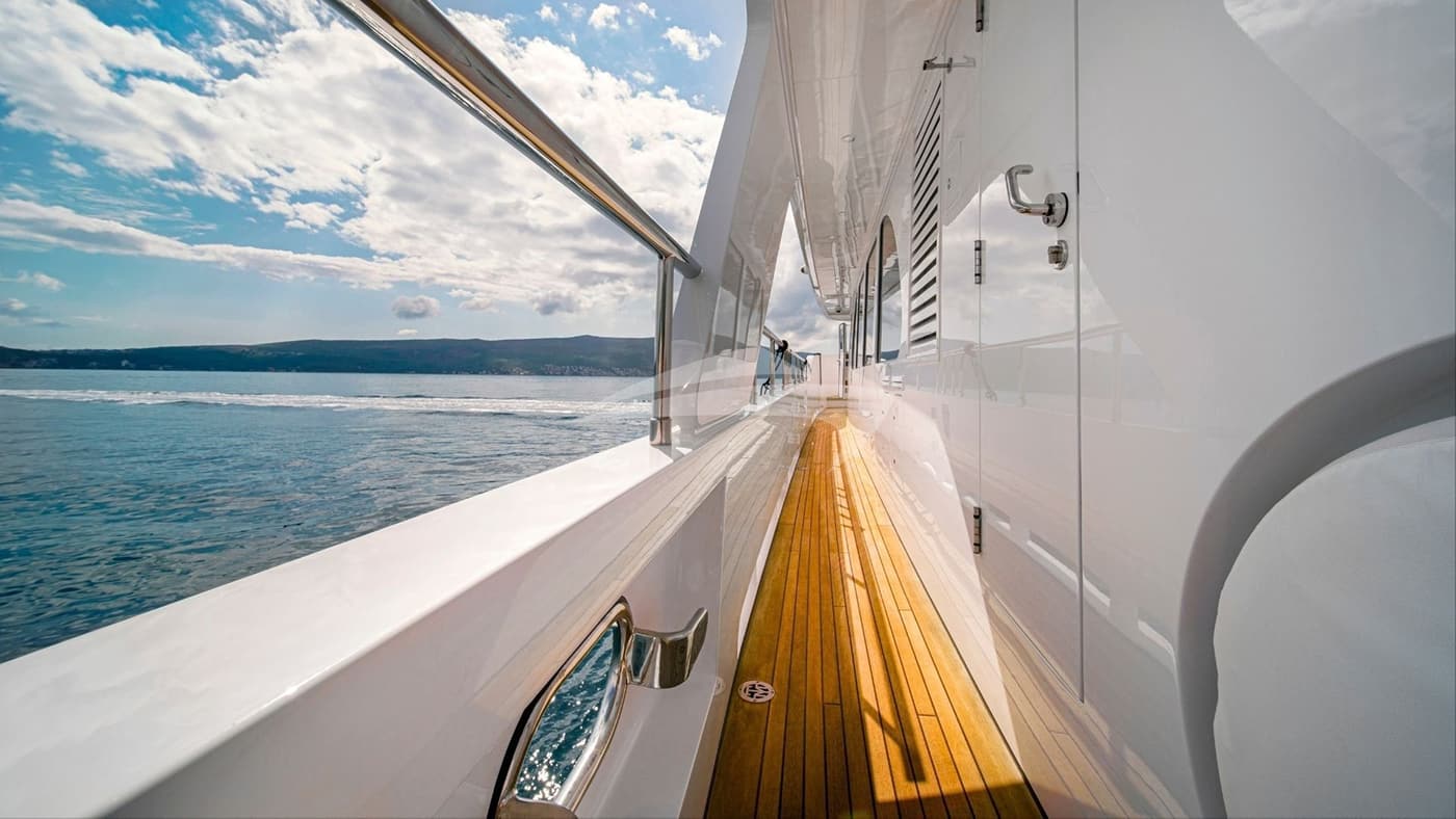 LARGO, photo from the yacht portfolio