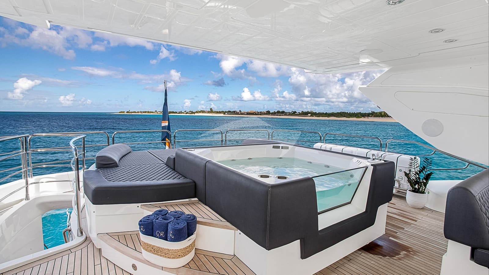 EVEREAST, photo from the yacht portfolio 13