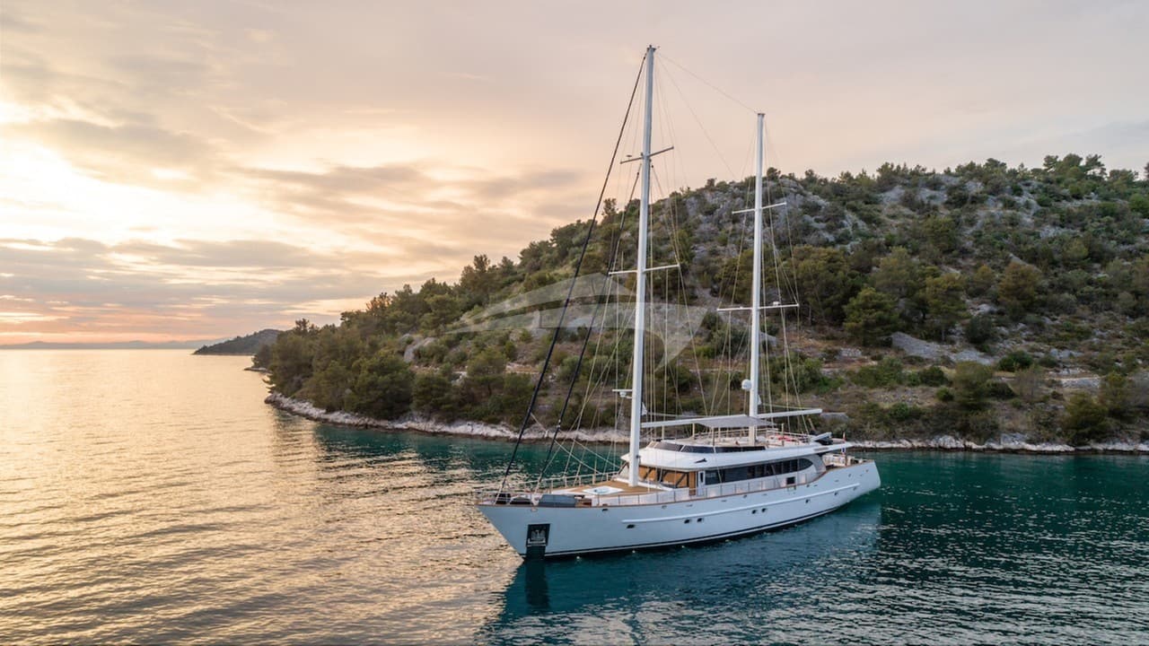 NAVILUX, photo from the yacht portfolio 25