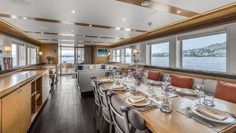 ARAOK II 33m motor yacht charter, photo 9