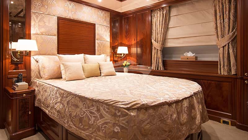 OPTION B 37m motor yacht charter, photo 9