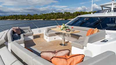Foredeck Seating