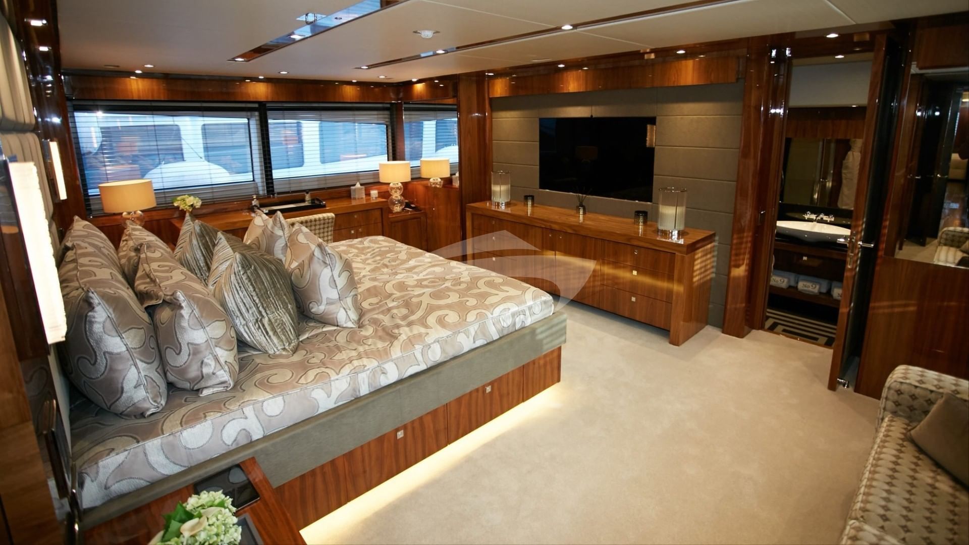 Master Cabin