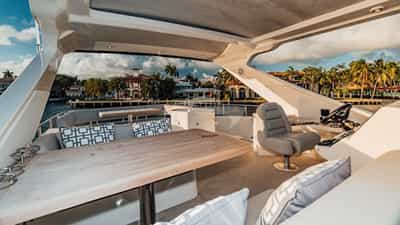 Flybridge