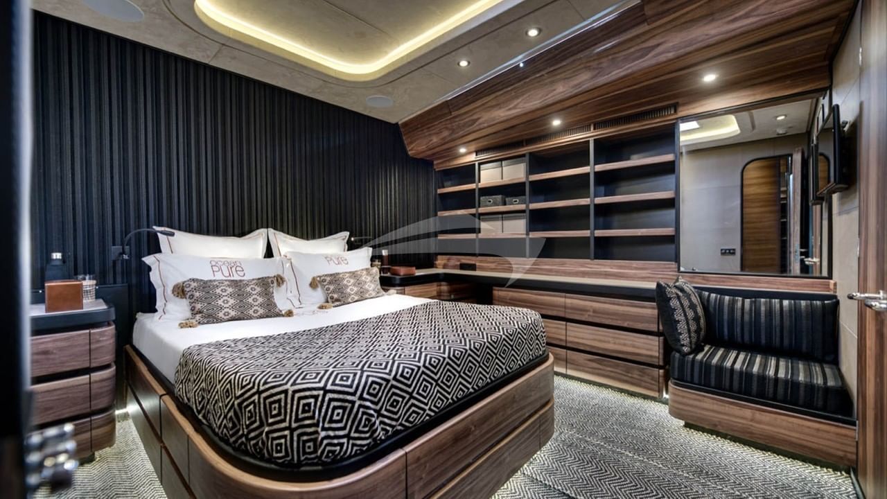 VIP Cabin