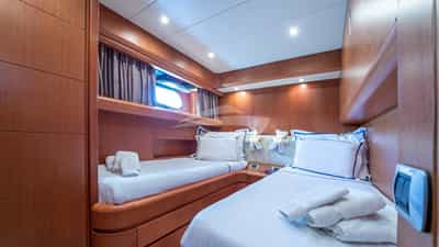 Twin Cabin