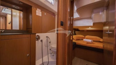 Aft Starboard Cabin and Bathroom