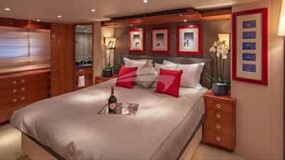 Guest Cabin