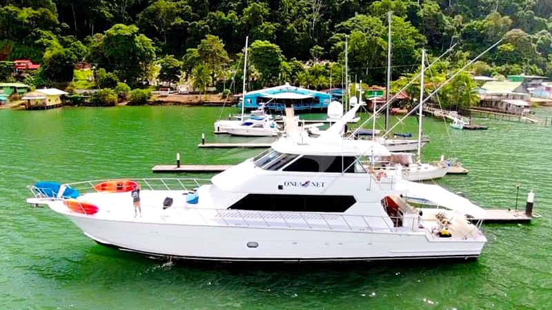 ONE NET 26m motor yacht charter, photo 4