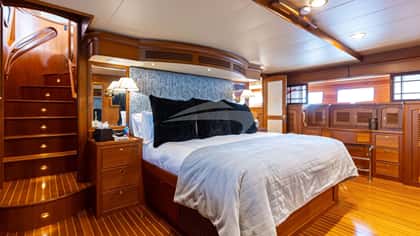 VIRGINIA SEA 28m motor yacht charter, photo 6