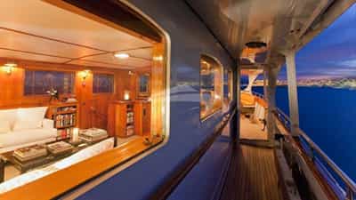 Side Deck