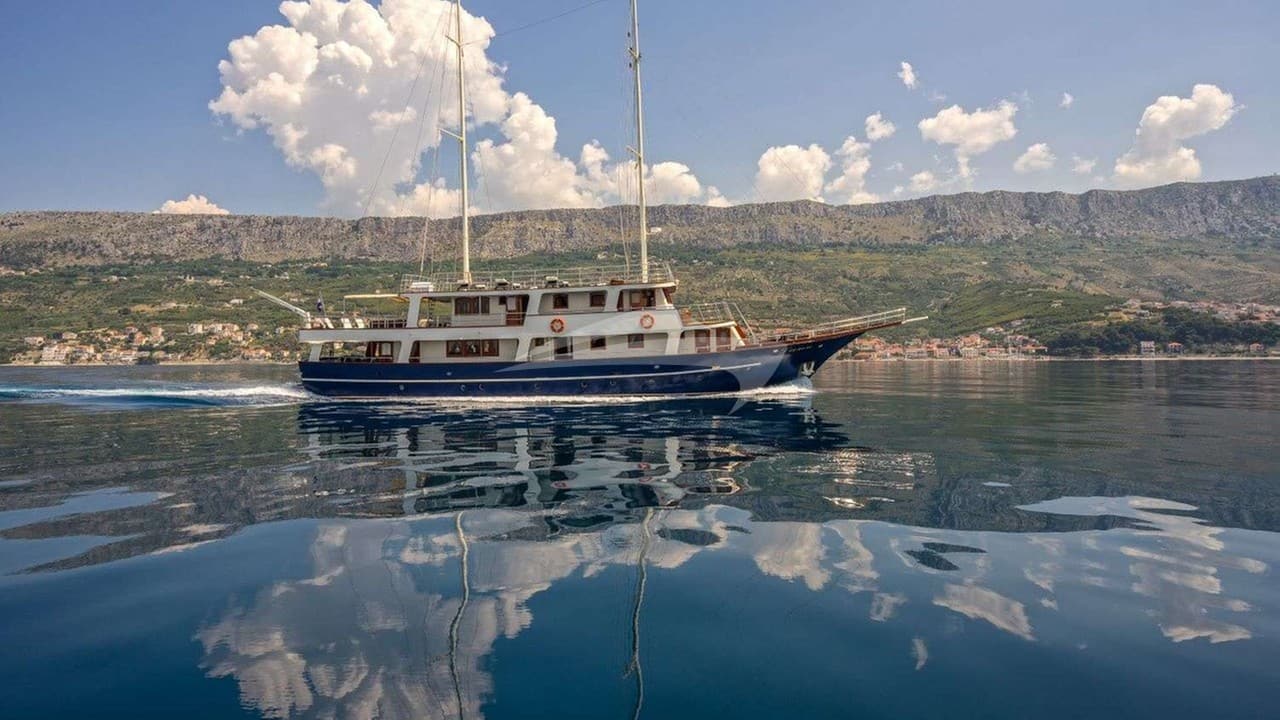 LUNA, photo from the yacht portfolio 13